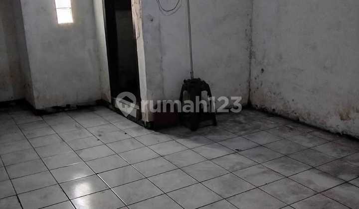 For Sale Quick 2-Story Shop House in Wadungasri, Pondok Candra Indah, Sidoarjo 2