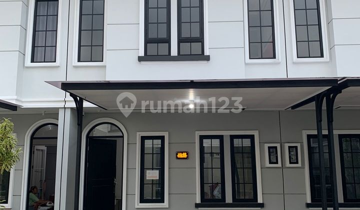 Dijual Rugi Rumah 2 Lantai Private Cluster di Mansion Nine, Surabaya