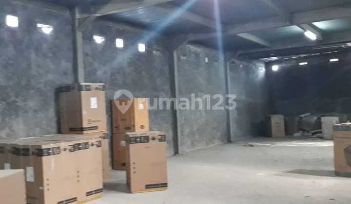 For Sale: Two-Story Commercial House/Warehouse Zero Main Road Sidoarjo