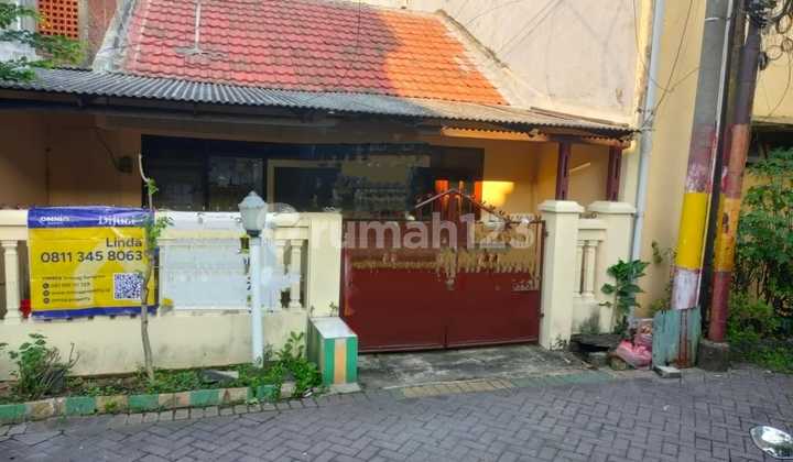 Ready-to-Occupy House for Sale in Rewwin, Sidoarjo