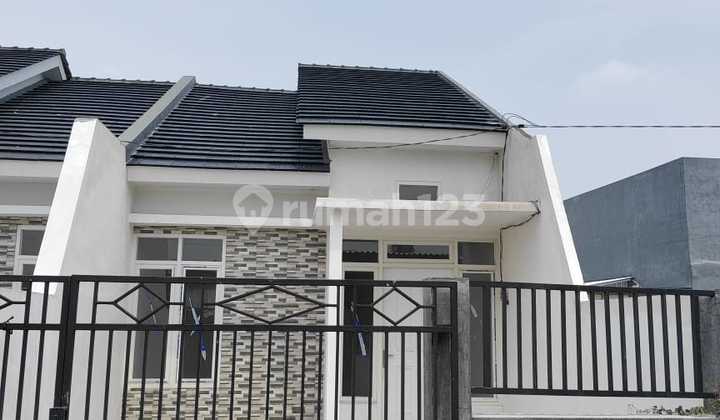 For Sale Brand New House in Medokan Ayu, Surabaya For Sale Brand New House in Medokan Ayu, Surabaya