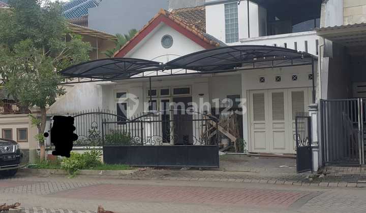 For Rent: Taman Gapura, Citraland, Surabaya For Rent: Taman Gapura, Citraland, Surabaya