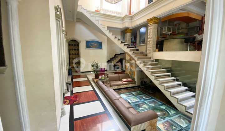 Dijual Rumah 2,5Lt di Raya Mulyorejo, Surabaya 2