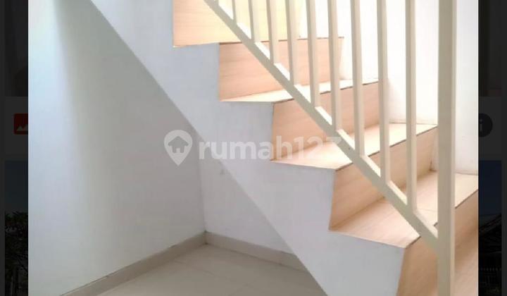 Dijual Undermarket Rumah 2 Lantai Baru Renov di Babatan Mukti, Surabaya 2