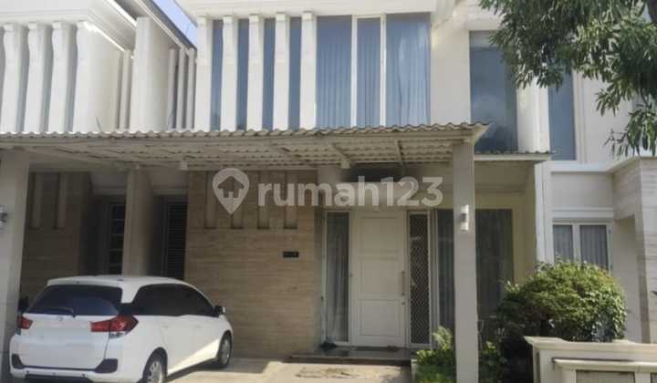 Dijual Cepat Murah Rumah 2 Lantai di Pakuwon City, Surabaya