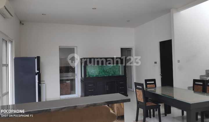 Dijual Rumah Mewah Di Perum Pakuwon City Cluster San Antonio, Surabaya Dijual Rumah Mewah Di Perum Pakuwon City Cluster San Antonio, Surabaya