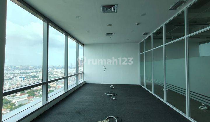 Disewakan Unit Bagus Di Soho Capital Jakarta Barat View Bagus 2
