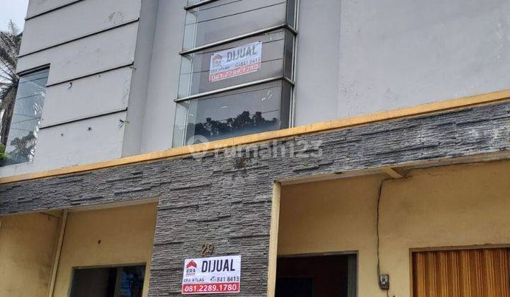 Dijual ex Kantor di Jalan Soekarno Hatta 8