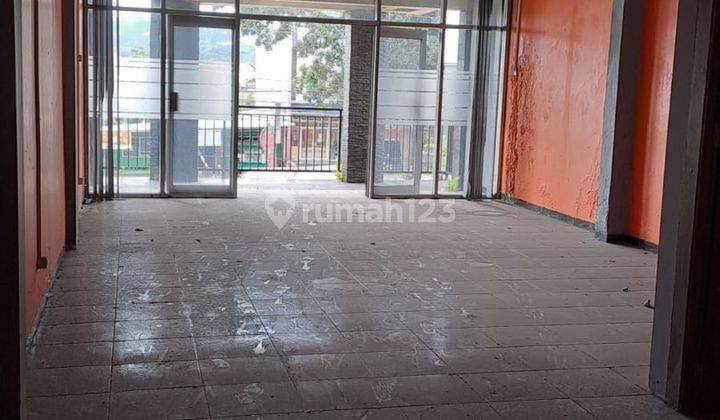 Jual 2 unit Ruko di Jalan Soekarno Hatta
 6