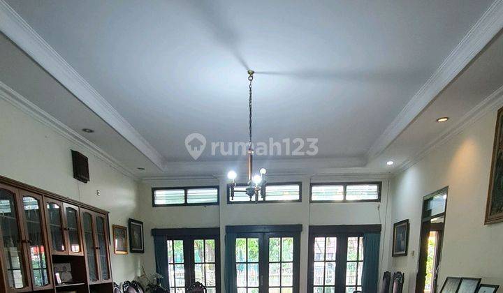 Rumah 2 Lt Ex Klinik Gigi. Area Bisnis Di Kota Semarang 2