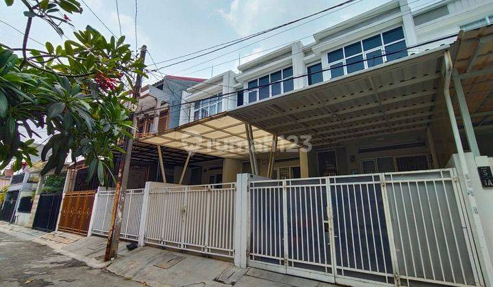 Murahhh Dijual Rumah 2 Lantai 60m di Giro Kelapa Gading  2