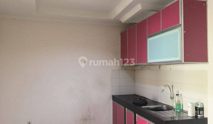 Dijual MURAH Rumah Minimalis Modern 2Lt , SHM di Duri Kepa 5