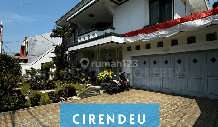 Rumah Modern Classic Terawat 2 Lantai Taman Luas Dan Dekat Mrt Lebak Bulus 1