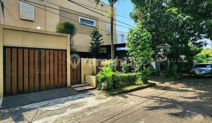 Rumah Bintaro Sektor 3 Private Pool Komplek Perumahan Bintaro Jaya Rumah Bintaro Sektor 3 Private Pool Komplek Perumahan Bintaro Jaya