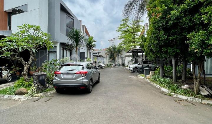 Townhouse Semi Furnished Rempoa One Gate, Neat and Clean Environment 2