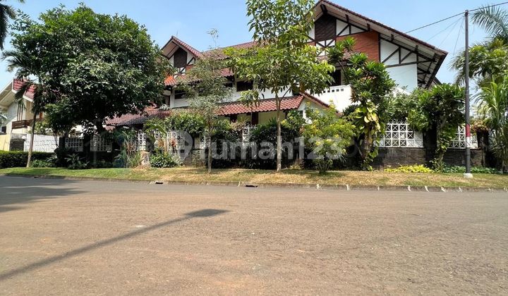 Rumah Hook Private Pool Komplek Elit Pondok Indah Harga Dibawah NJOP Rumah Hook Private Pool Komplek Elit Pondok Indah Harga Dibawah NJOP