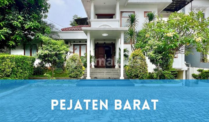 Rumah Bagus Dalam Cluster Private Pool Basement Pejaten Barat