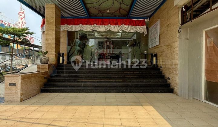 Melawai Hotel South Jakarta 8 Floors 92 Rooms 2