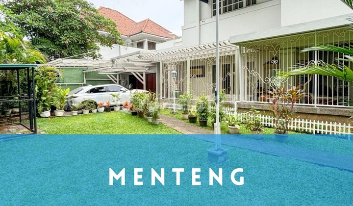 Nice House Hook Position Menteng Central Jakarta