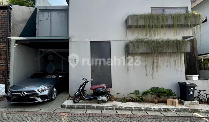 Townhouse Nice Cirendeu Tangsel Semi Furnished Facilities Swimming Pool 2