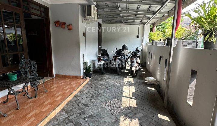 Rumah 2 Lantai Dengan Halaman Belakang Di Mergangsan 2