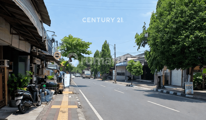 2-Storey Shop House Near UIN and City Hall, Ideal for Business 2