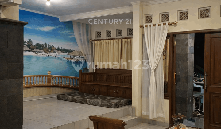 2-Story Furnished House Inside Housing Complex Near Maguwoharjo Stadium 2