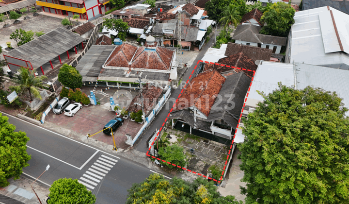 Shop House on Jl Agus Salim, Central Business District of Wonosari City, Gunung Kidul Shop House on Jl Agus Salim, Central Business District of Wonosari City, Gunung Kidul