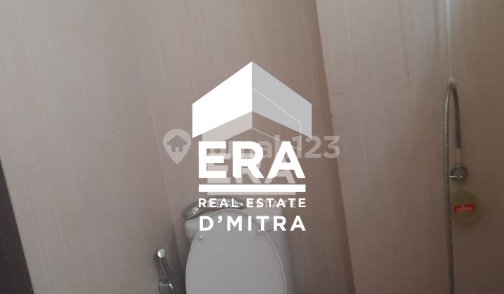 Affordable 3-Story Shop House for Rent, Facing the Road in Cibubur 2