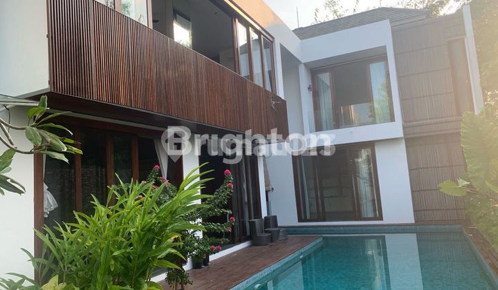 4 BR OPEN SPACE TROPICAL VILLA IN SANUR PRIME AREA 1
