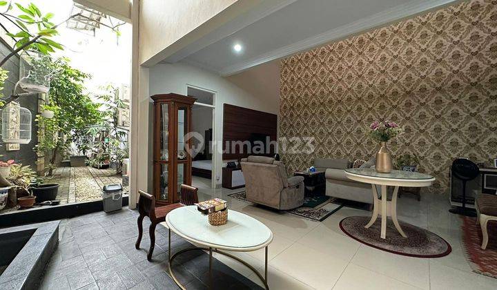 Rumah 2 Lantai Bagus Unfurnished SHM di Jatibening Bekasi 2