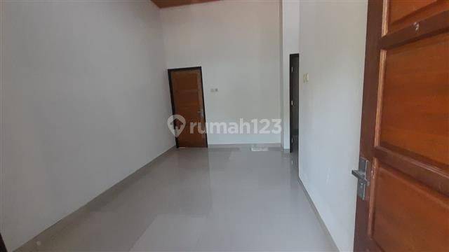 Rumah Baru Unfurnished SHM di Jatiraden Bekasi  2