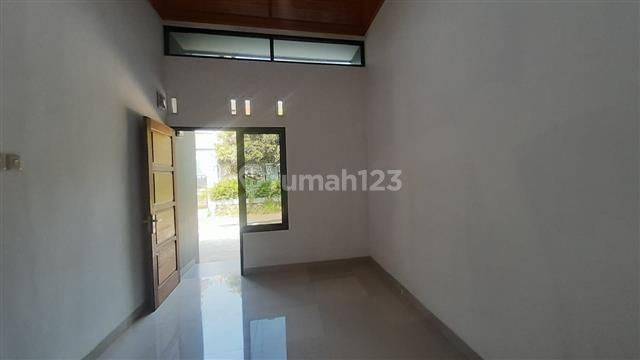 Rumah Baru Unfurnished SHM di Jatiraden Bekasi  2