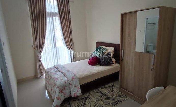 Rumah 2 Lantai Baru Furnished SHM di Jatisampurna Bekasi, Bekasi 2