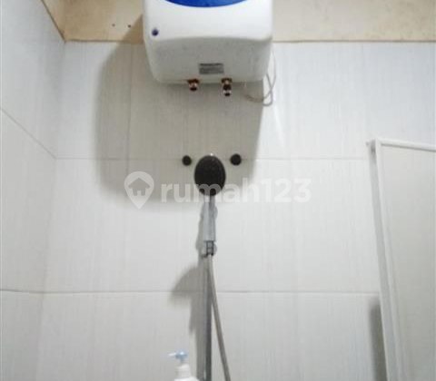 Selling Townhouse Houses Need Money, Jatiraden Jatisampurna 2