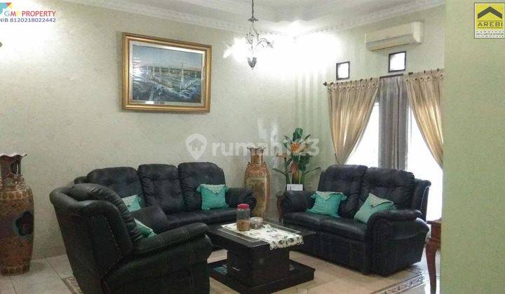 Rumah 2 Lantai Semi Furnished SHM di Pondok Hijau Permai Bekasi, 2