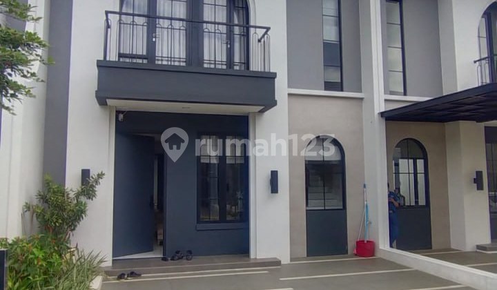 For Sale House in Citragrand Cbd Cibubur Large Housing Estate, Bekasi