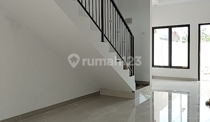 Nice House Unfurnished SHM Jati Mekar, Bekasi 2