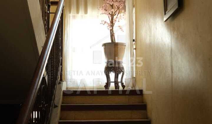 Rumah 2 Lantai di Jalan Kembar dengan Tanah Super Luas dan Dekat ke Pusat Kota Bandung 2