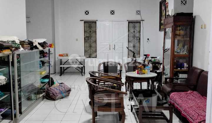 Comfortable House with Fresh Air in Sariwangi Bandung 2