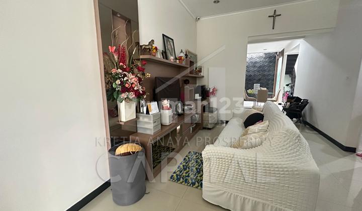 Rumah Cuakep Sangat Terawat dan Siap Huni di Taman Kopo Indah 5 Sommerville Rumah Cuakep Sangat Terawat dan Siap Huni di Taman Kopo Indah 5 Sommerville