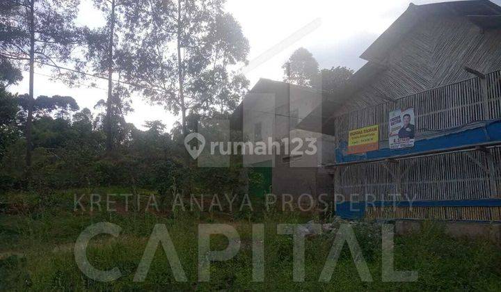 Gudang Dan Peternakan Ayam Luas di Garut 1