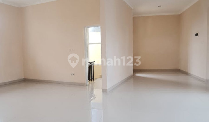 Vila Mewah Brand New View Gunung Salak di Bogor S9452