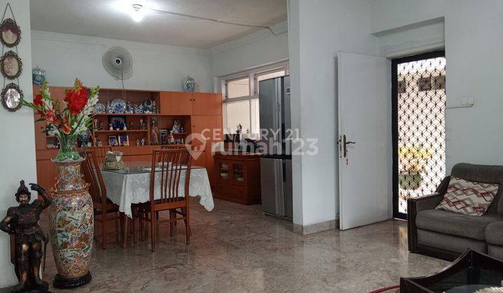 Rumah Tinggal 2 Lantai Dekat Area Komersial Di Gambir S8236 2