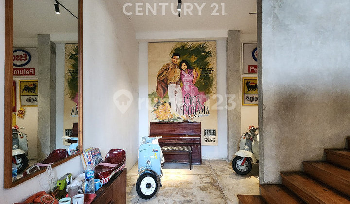 Rumah 2½ Lantai Design Aesthetic Siap Huni di Kayu Putih S9524 2