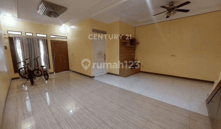 Rumah 2 Lantai Dekat Akses Tol Di Villa Dago Pamulang S8036 2