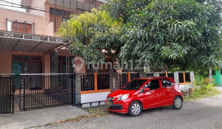 Hook Residence Pejaten Mas Estate Gentle Negotiation