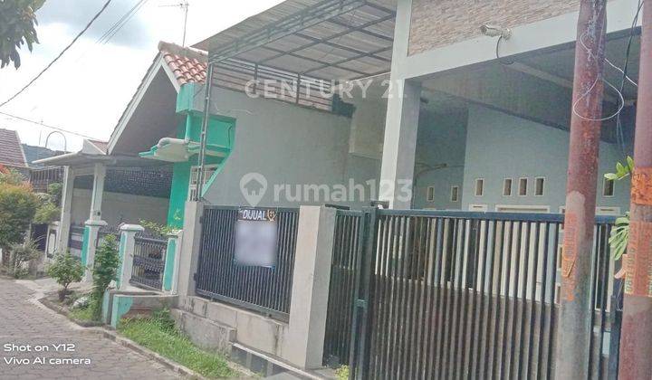 Hunian Bagus Siap Ditempati Griya Serdang Indah 2