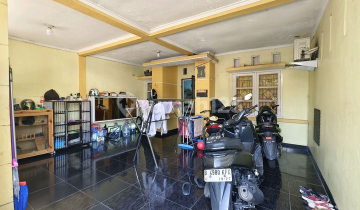 Dijual Cepat Rumah Minimalis,semi Furnish, Siap Huni,bebas Banjir  2