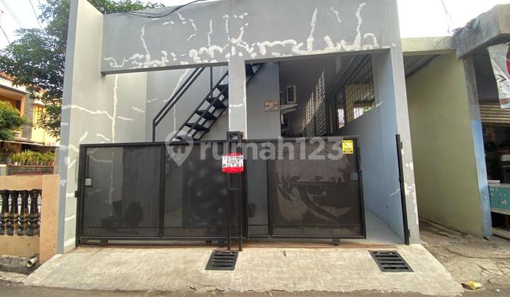 Rumah Kosan Strategis Dekat LRT dan Pakuwon Mall Bekasi 